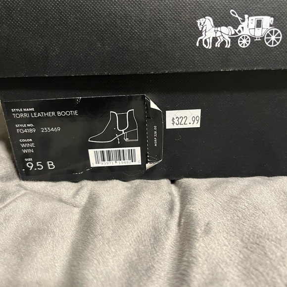Coach Leather Booties never been worn - Picture 3 of 7